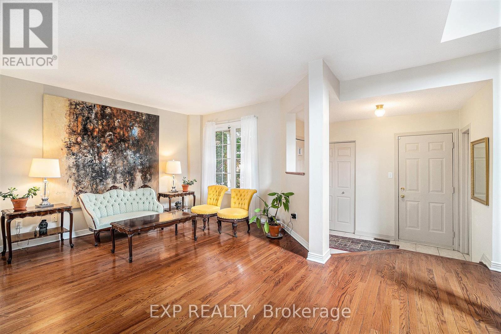 29 Woodford Way, Ottawa, Ontario K2J 4B9 - Photo 6 - X12929540